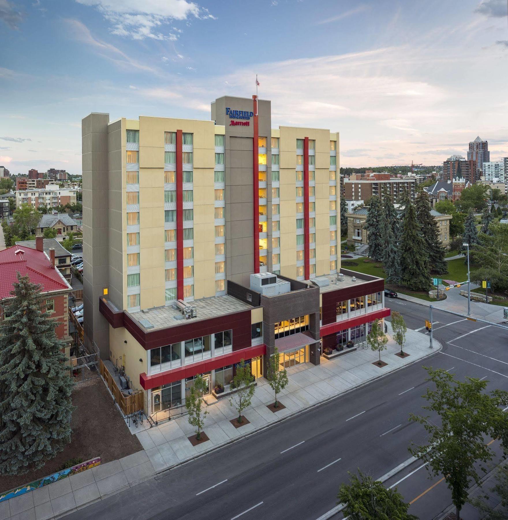 Fairfield Inn & Suites By Marriott Calgary Downtown Esterno foto